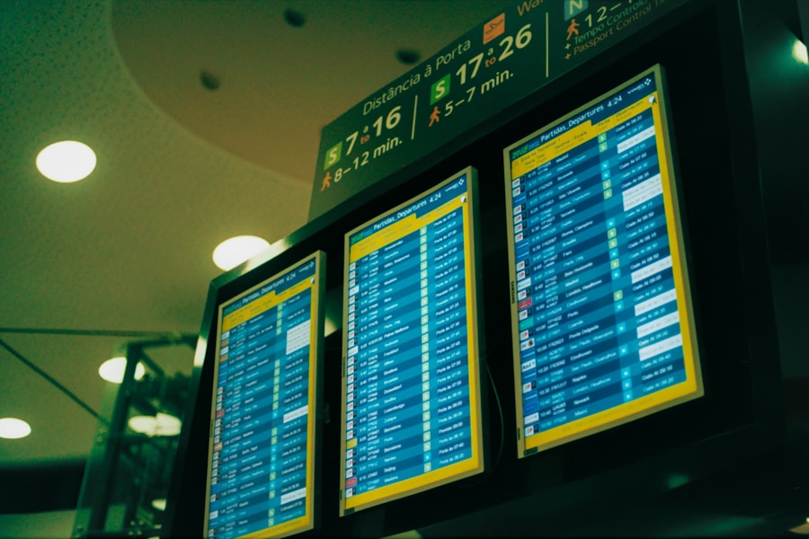 Photo "10 Mistakes to Avoid When Booking Flights Online"